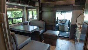 Why Living Quarters Are the Future of Luxury Horse Trailers